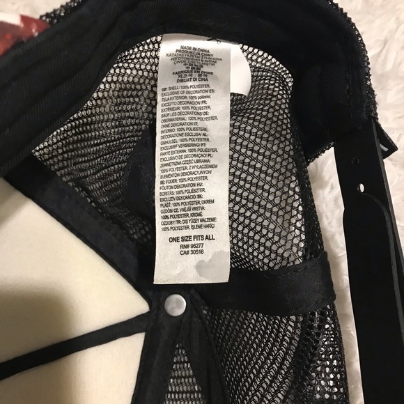 Vans Off The Wall Snap Back Cap - Picture 6 of 6